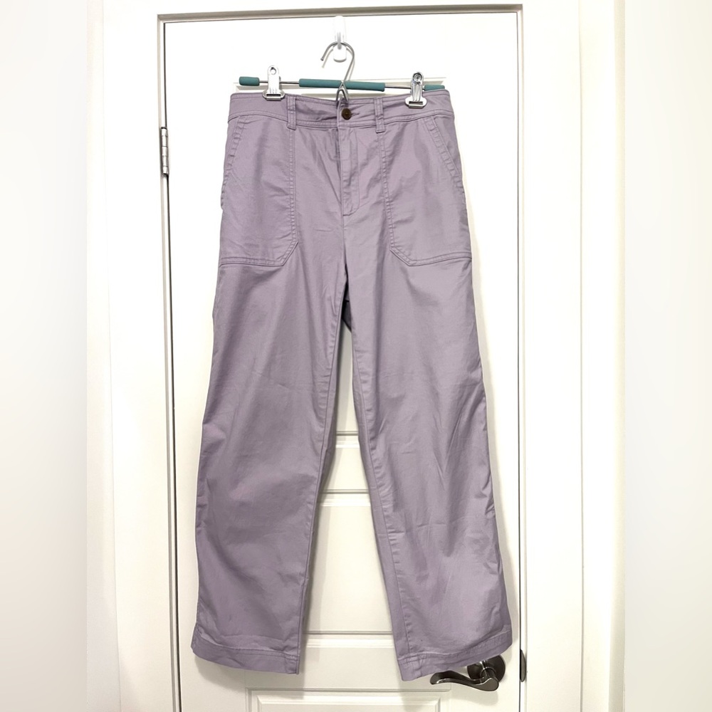 GAP High Rise Girlfriend Khakis never worn